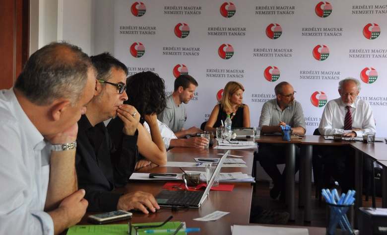 Jogok és jogtiprások: Kolozsváron üléseztek az európai nyelvi egyenlőségért küzdő szervezetek képviselői