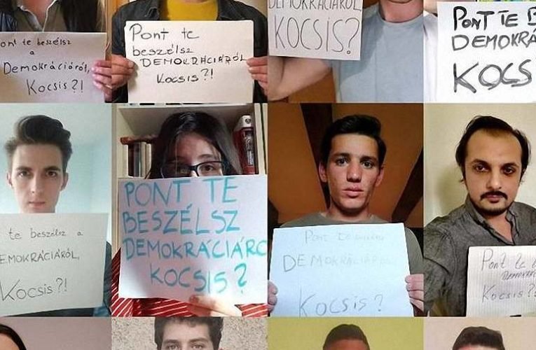 Hazudik és gyáva: Gyurcsány DK-s ifjúgárdisták mögé bújva rázza az öklét Kocsis Máténak