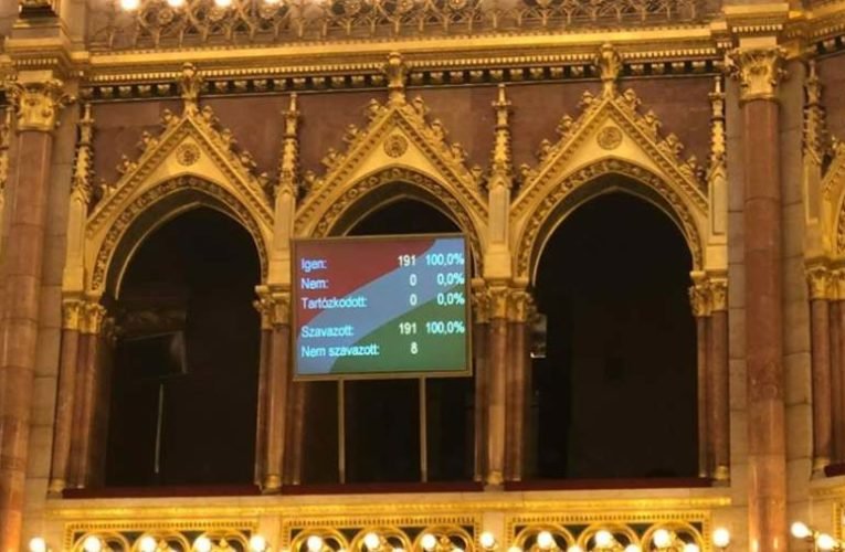 Gulyás: szerda éjfélkor véget érhet a rendkívüli jogrend