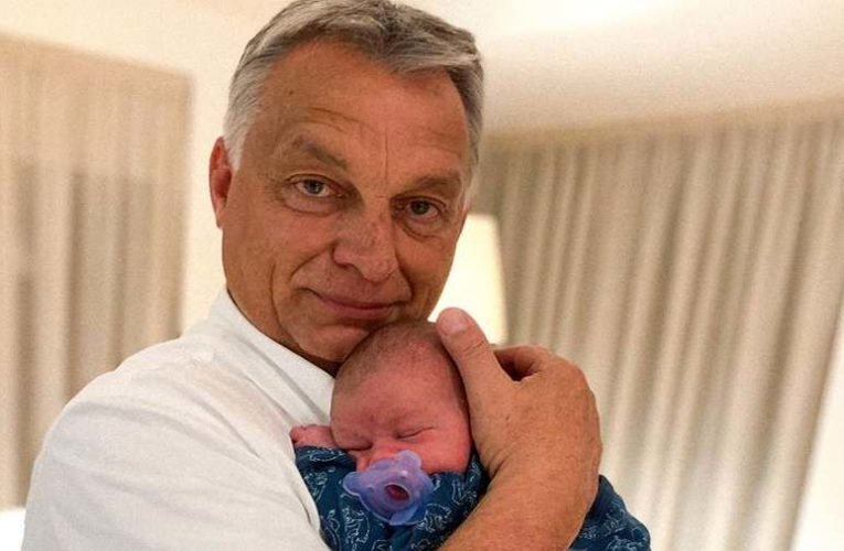 Alighogy megszületett, már a győlölködők kereszttüzében áll