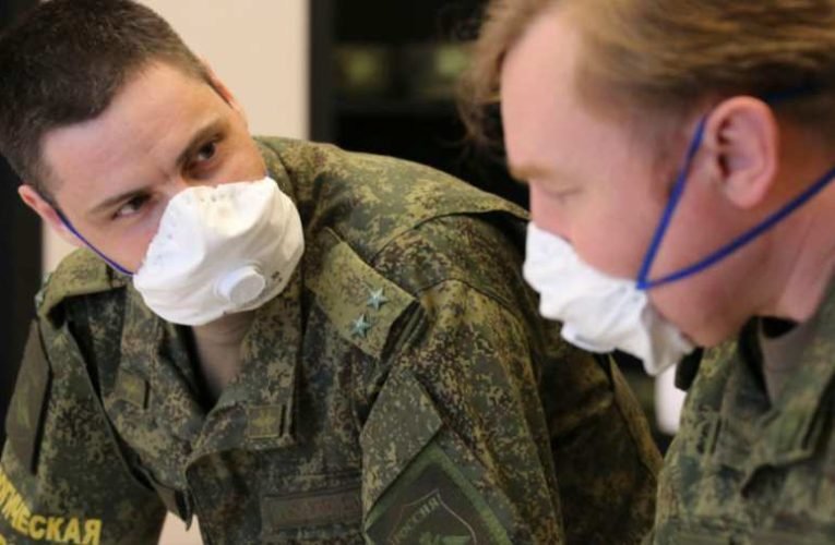 Koronavírus – Orosz hadsereg: a tesztelt vakcina immunitást alakított ki