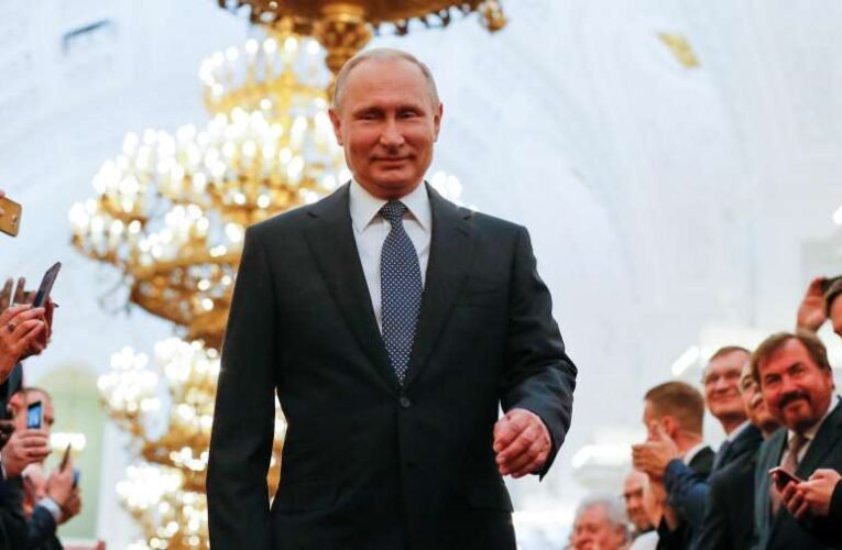 Putyin kinyilvánította Oroszország teljes függetlenségét a Rothschild által ellenőrzött amerikai dollártól !!!