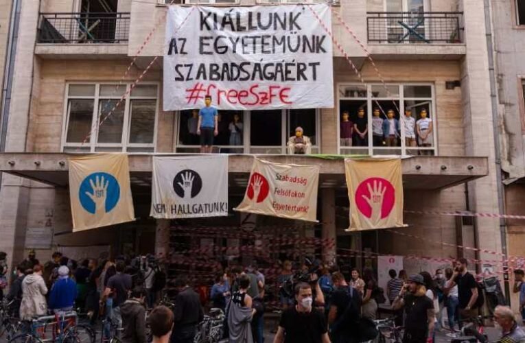 Szar, kosz, mocsok – így néz ki az SZFE belülről