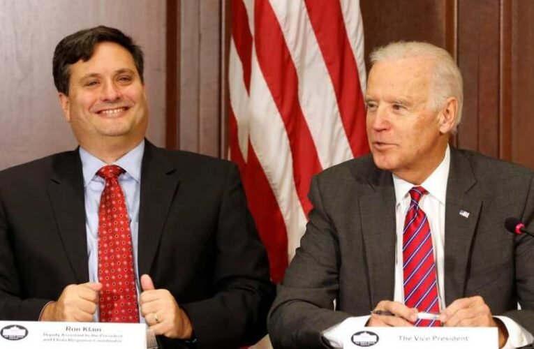 A választásokat meg lehet „bundázni” Biden kabinetfőnöke szerint