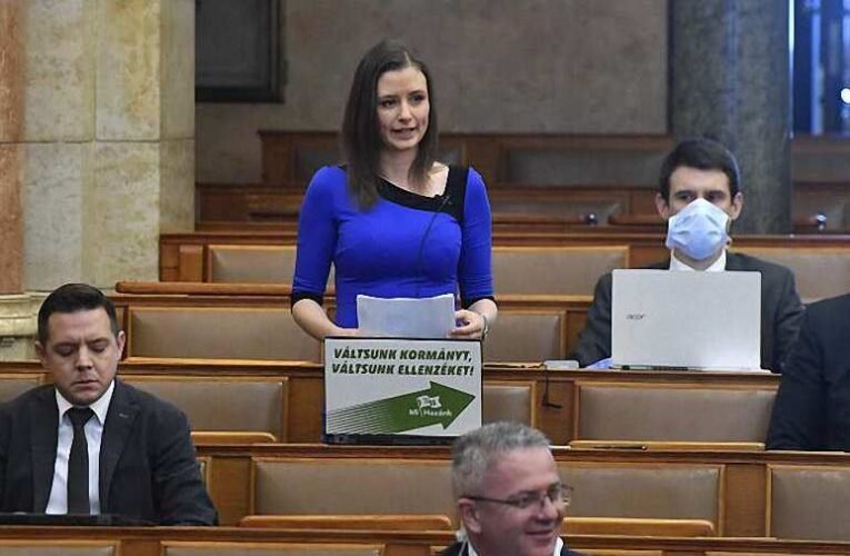 DK-s politikus-bűnözőket ültetnének Magyarország nyakára – Dúró Dóra keményen kiosztotta az ellenzéki összefogást