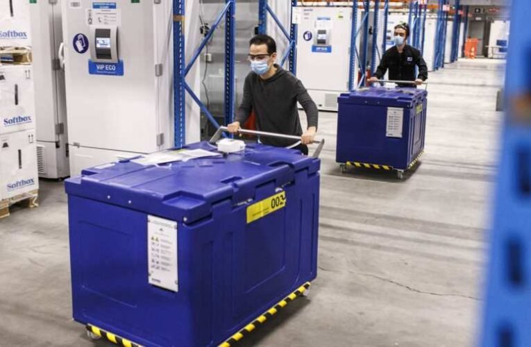 Pfizer: 4,4 millió adag oltóanyag érkezik Magyarországra