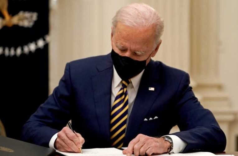 Már az első hivatali napján a genderlobbinak kedvezett Joe Biden