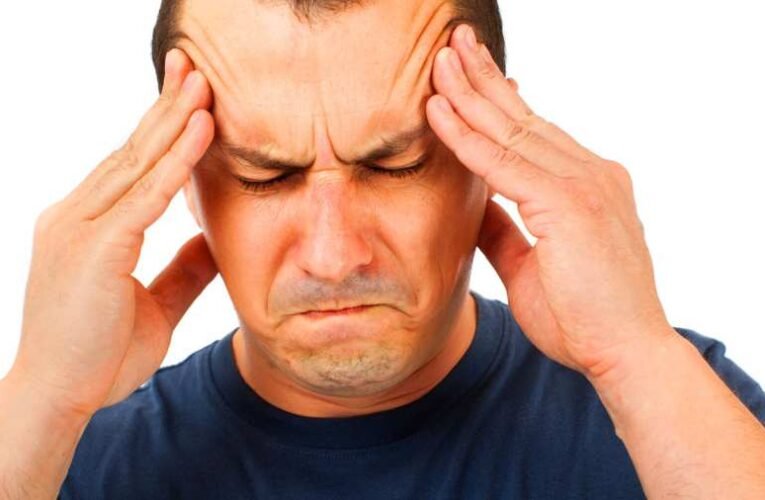 Ki beszél? Kibeszél?! – avagy Ne szólj szám, már így is épp eléggé fáj a fejem! –