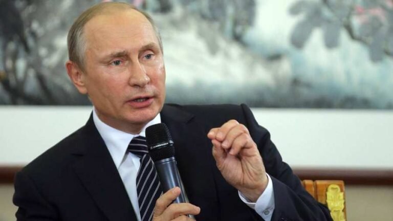 Putyin tagadja, hogy övé lenne a titkos palota a Fekete-tenger partján