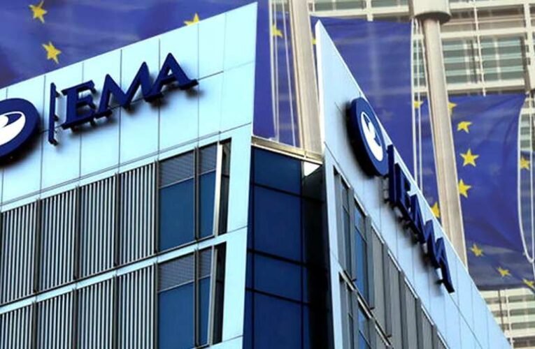 Nagy József mosolya – avagy aki az égő házból is felsőbb engedéllyel menekülne