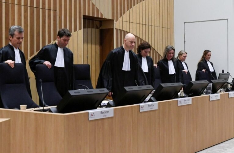 Még egyszer „az Ukrajnában elkövetett háborús bűntetteket kivizsgáló”, újsütetű Hágai Nemzetközi Bíróságról