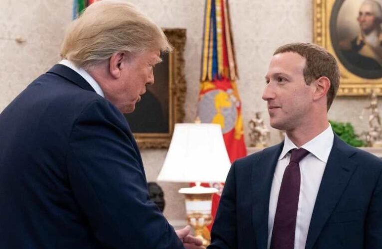 Elnöksége teljes hátralévő idejére letiltotta Trumpot Zuckerberg; fenyegetőzik a Twitter is