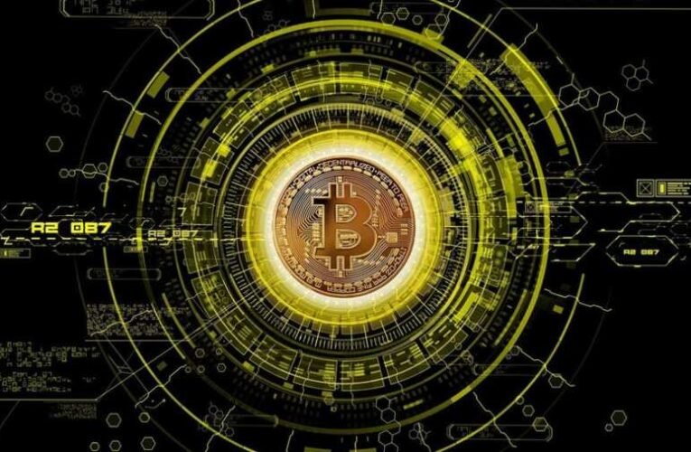 Szárnyal a Bitcoin, átlépte az 51 ezer dollárt