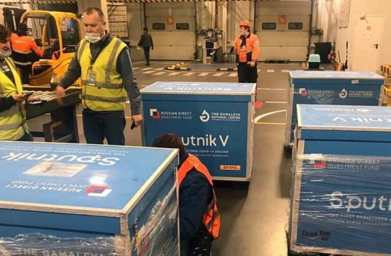 Orosz sajtó: Most bezzeg nem kritizálják a magyar kormányt