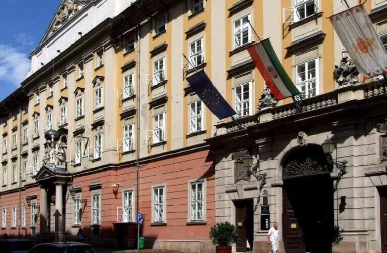 Karácsony meghátrált, nem nyitják meg a pesti alsó rakpartot és a Lánchidat a hosszú hétvégén