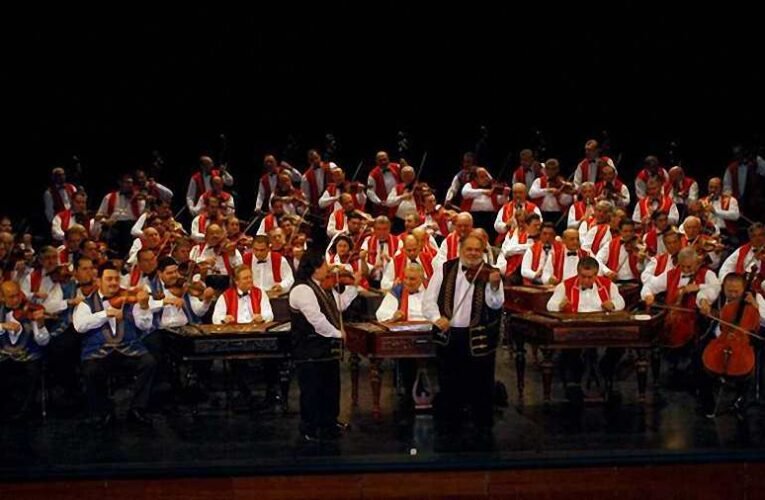 Az Emmi segít új helyet keresni a 100 Tagú Cigányzenekarnak