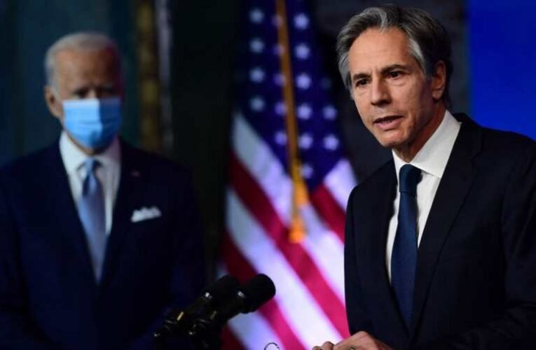 Az amerikai külügyminiszter az USA támogatásáról biztosította Ukrajnát