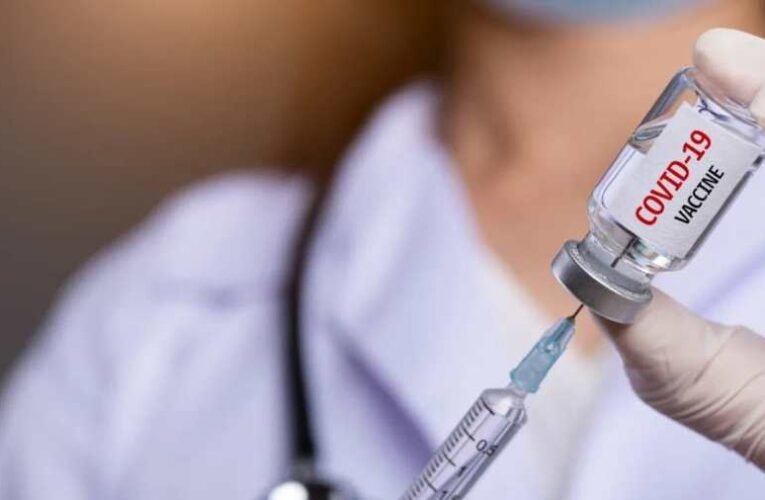 Romániában először haladta meg a százezret az egy nap alatt beadott oltások száma