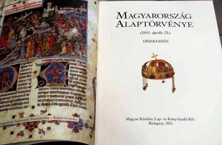 Alkotmányos-e az Alkotmány?