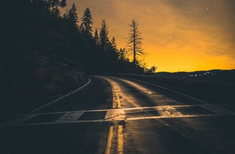 Kónya-Hamar Sándor: HÁTTAL A LEJTŐNEK! (Az erdélyi magyarság politikai helyzetképe)