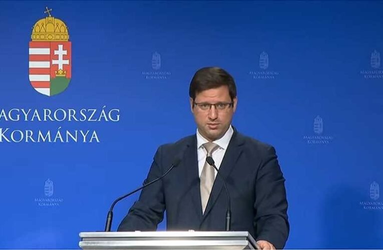 480 forintos áron maximalizálja az üzemanyagok árát a kormány