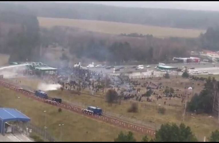 Folyamatos támadás alatt a lengyel határ 📺