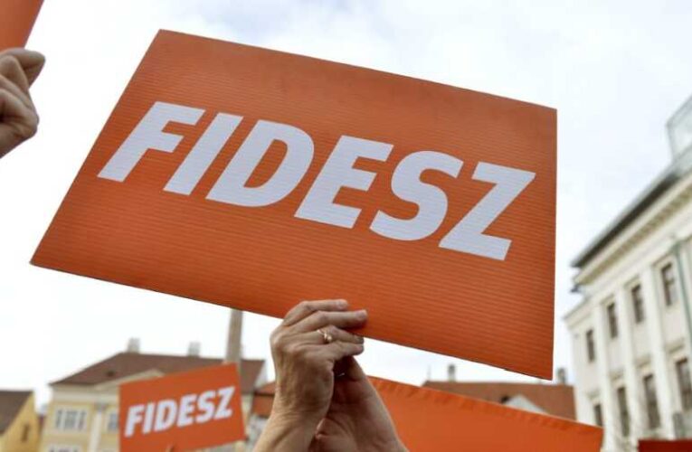 Fidesz: a baloldal feladná az ország védelmét az illegális migráció ellen
