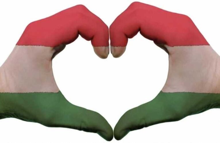 Zetényi-Csukás Ferenc: Az ünnepek felé közeledve