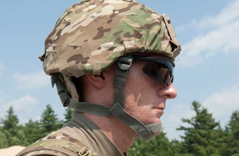 Klicsko kiakadt a Berlintől kapott 5 ezer ajándék sisak miatt