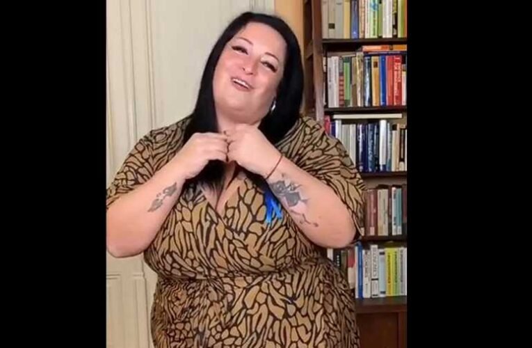 Ezt nem fogod elhinni! – Így dobja le magáról a szájkosarat Márki-Zay (elrettentés) 📺