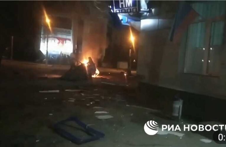 Hatalmas robbanás Luganszk városközpontjában (videó) 📺