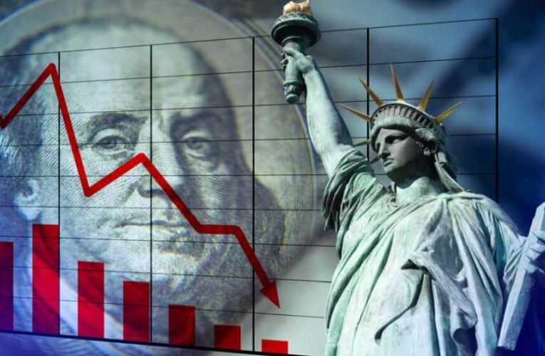 Ez a nő teljesen hülye, vagy minket néz hülyének – Magyaródy Szabolcs gondolatai Kamala Harris fenyegetőzése kapcsán