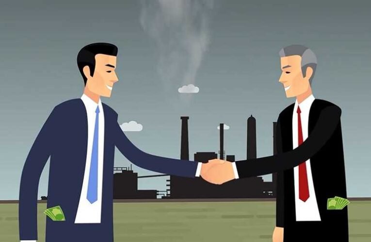 Hát innen van Márki-Zaynak pénze kampányra 📺