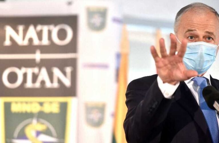 Pattog a román NATO főtitkár-helyettes: Oroszország keményen megfizet, ha megtámadja Ukrajnát