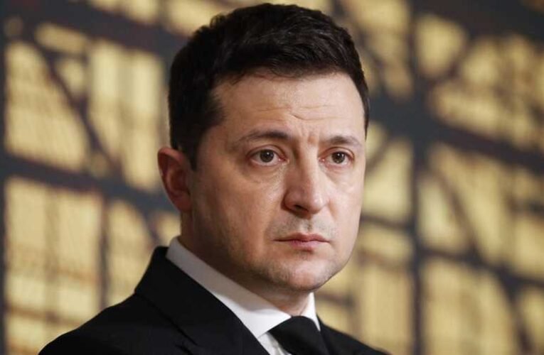 Ukrajna megszakítja diplomáciai kapcsolatait Oroszországgal