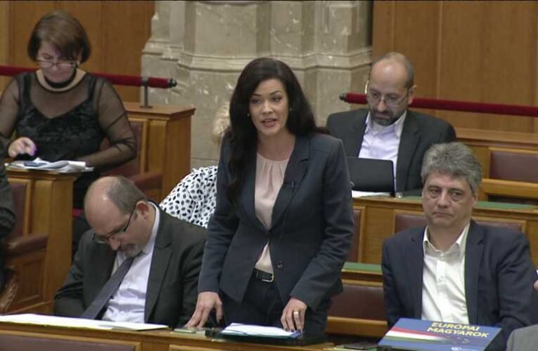 Demeter Márta követeli, hogy Magyarország lépjen be a háborús konfliktusba