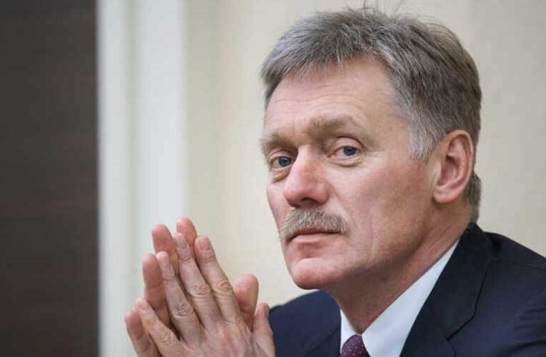 Kreml: Kijev a nap lejártáig véget vethetne a harcoknak