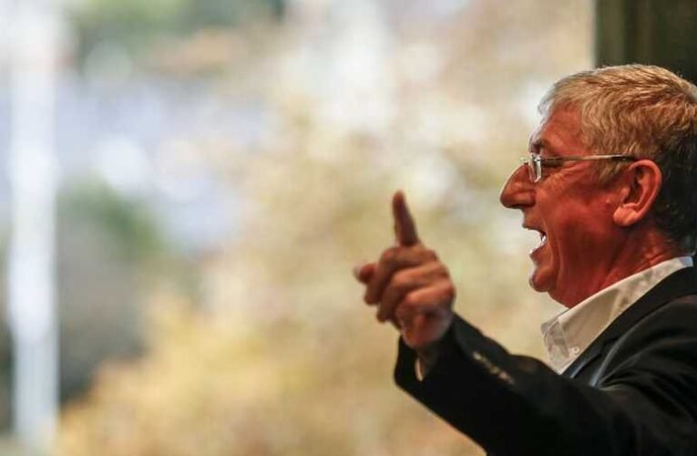 Pilhál Tamás: Meghalni Gyurcsány miatt