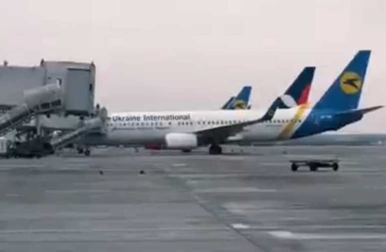 Így néz ki a mára teljesen elhagyatott kijevi nemzetközi repülőtér (videó) 📺