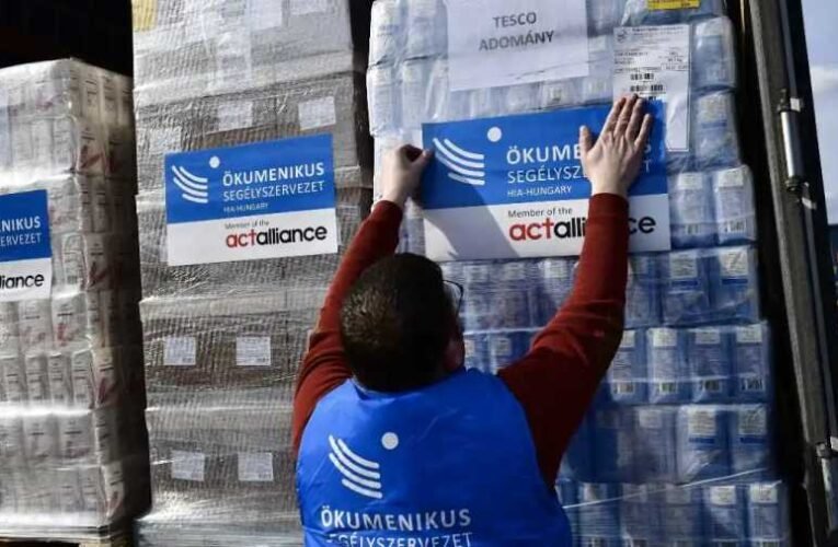 Gusztustalan: az ukránok elkobozzák a Magyarországról érkező segélyszállítmányokat (frissítve – cáfolat)
