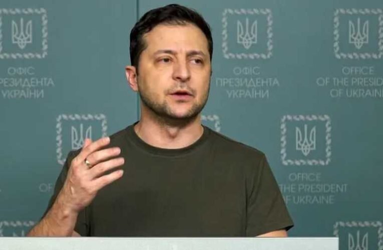 Zelenszkij: Kijev nem tárgyal a „nácitlanításról”, a demilitarizálásról és az orosz nyelv védelméről