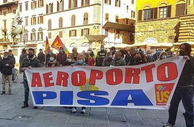 Fegyverekkel megrakott humanitárius járatok Ukrajnába?