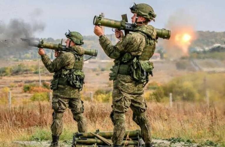 A DPR milíciája készül lerohanni az Azovstalt Mariupolban