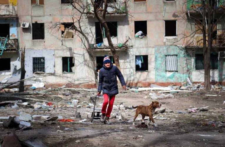 Egy amerikai katonai újságíró szerint, az Azov gyilkolt Mariupolban