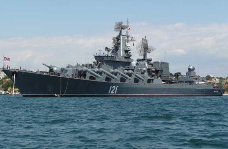 Kigyulladt az orosz Fekete-tengeri Flotta zászlóshajója