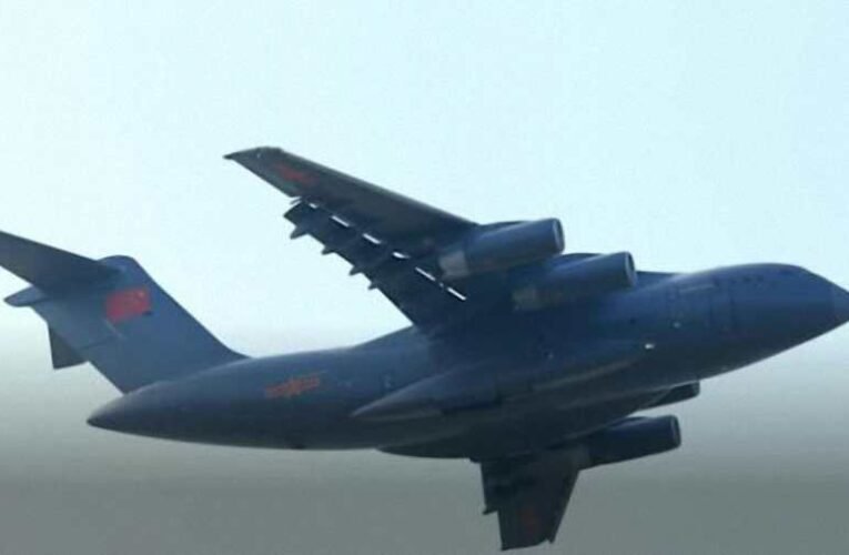 Pofon a NATO-nak: saját légterükön keresztül szállított Kína légvédelmi rakétarendszert Szerbiának