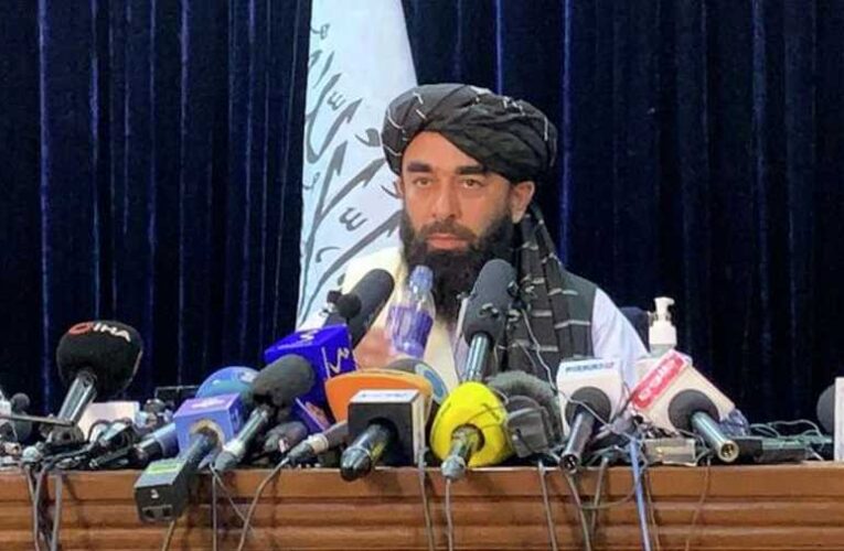 Tálib szóvivő: Hol voltak az emberi jogok, amikor az amerikaiak napi 200 afgánt gyilkoltak meg?