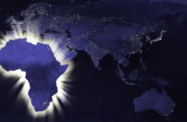 Mayer Gábor: Afrika jön