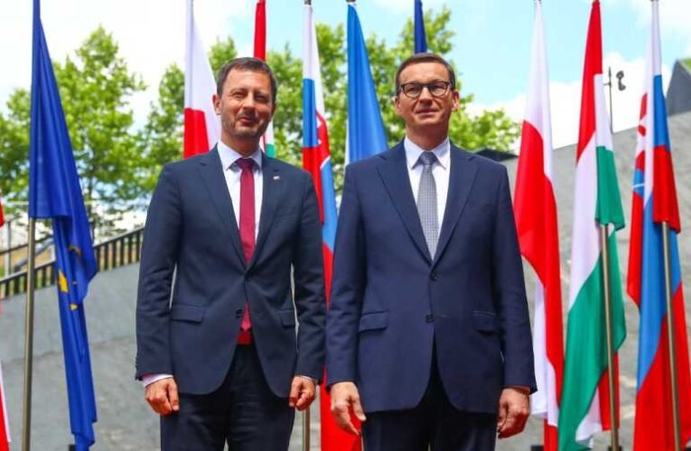 BBC: a szlovák és a lengyel miniszterelnök is felháborítónak tartja Magyarország háborúhoz való hozzáállását