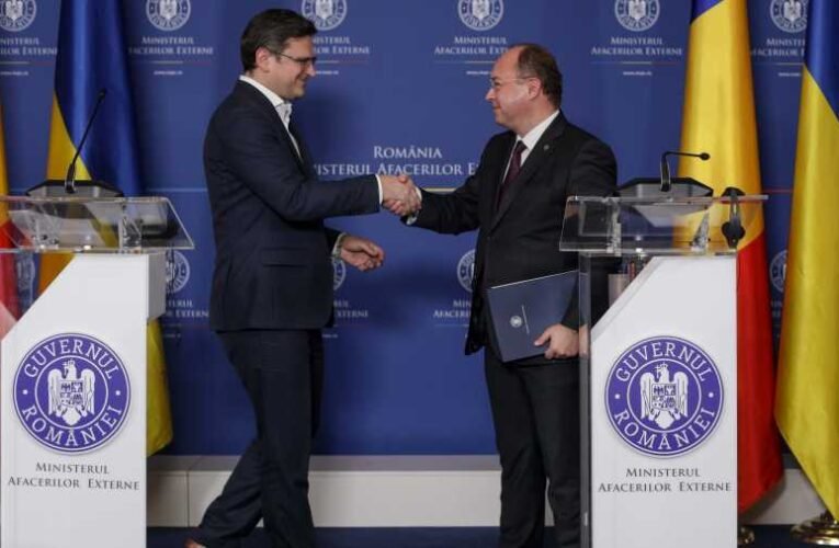 Ukrajna győzelmébe vetett hitét hangoztatta a román és az ukrán külügyminiszter